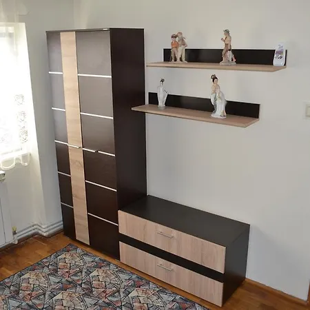 Neversea Beach Apartman *